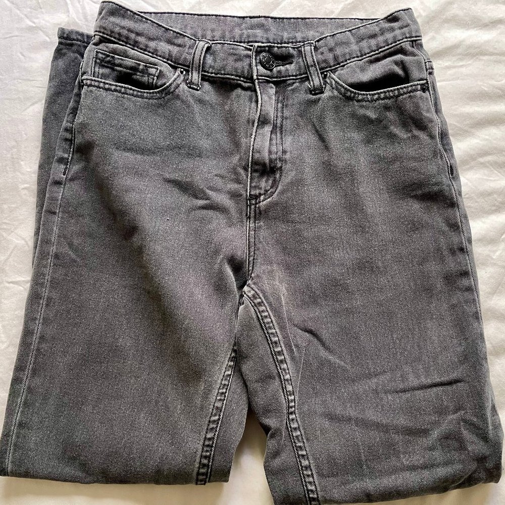 BDG Mom High-Rise Vintage-Style Jeans